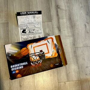 Indoor hoop (shotclock)with ball and net!!!!